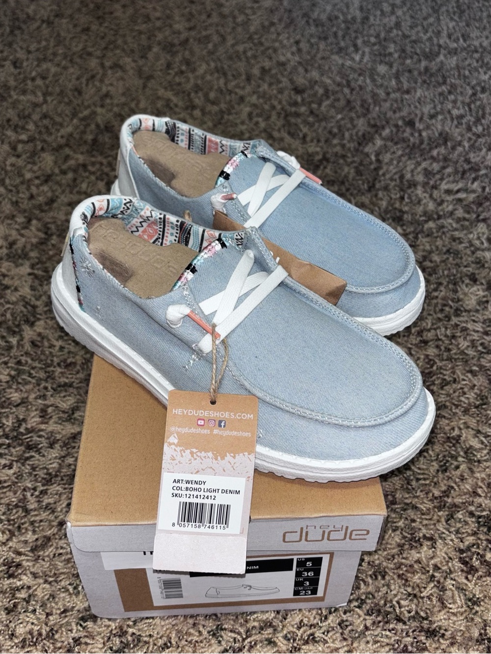 HEY DUDE Wendy Boho Light Denim Comfort Shoes Women's Size 5 Light Blue - Picture 1 of 8
